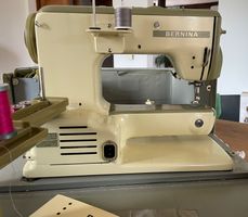 Bernina-Record Nähmaschine 530_1 mit Zubehör und Koffer