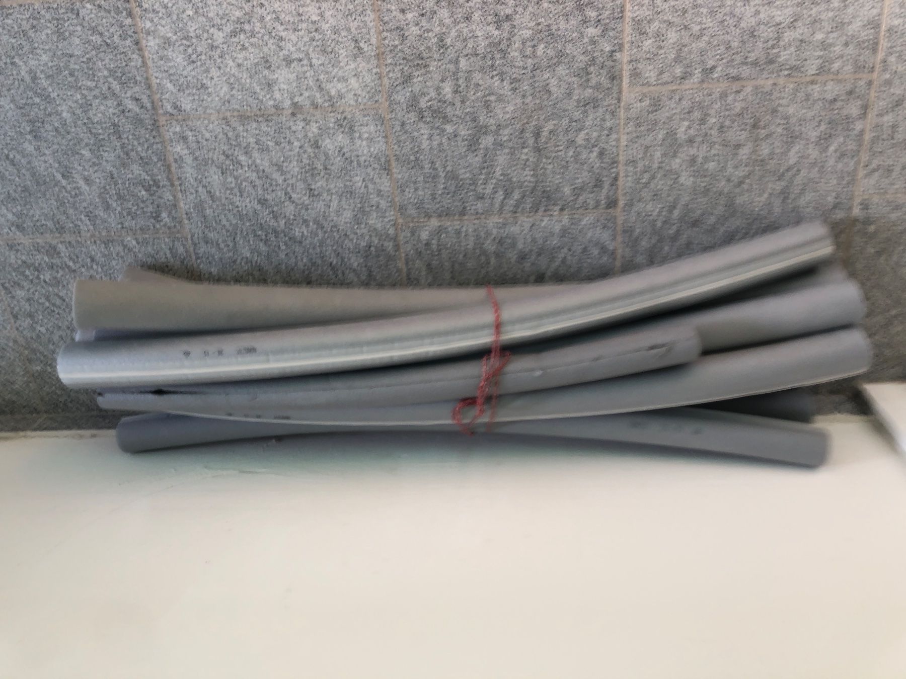 Tubi & Tubi flessibili: Rohr Isolation Isolierung – Usato da Zollikofen venduto da lorik007 4