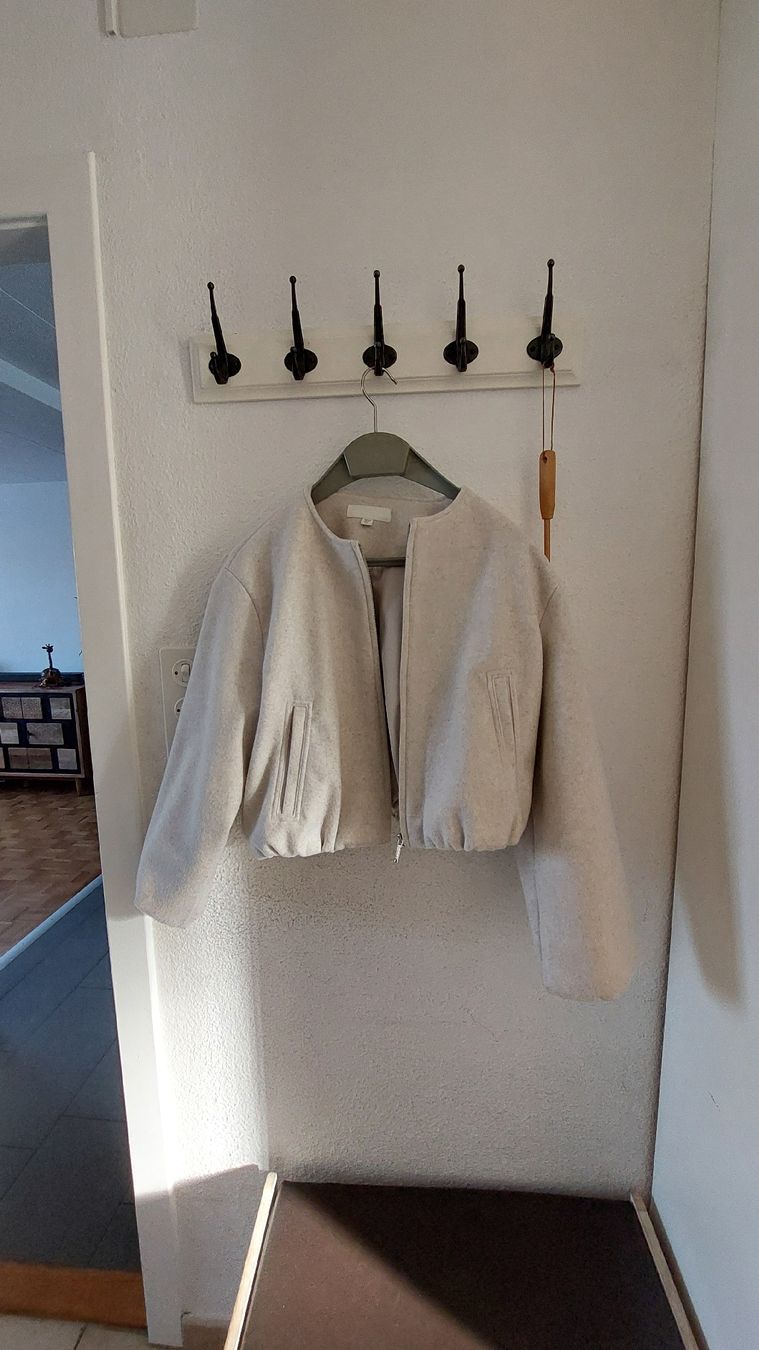 Zara Giacche: Zara Jacke – Usato da Zürich venduto da Cindarel