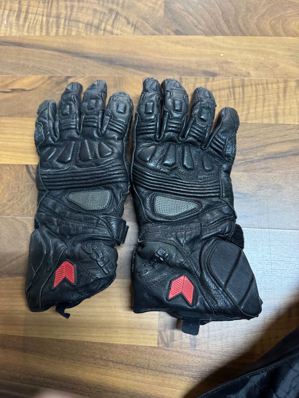 Lotti & Set di vestiti: Motorrad Ausrüstung – Usato da Riedt b. Erlen venduto da stefan7110 3