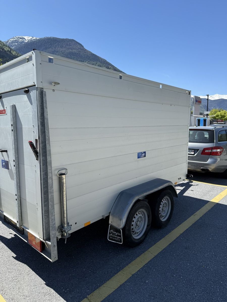 Anssems Rimorchi: Koffer Anhänger Aluminium – Usato da Ried-Brig venduto da H-Handel 1