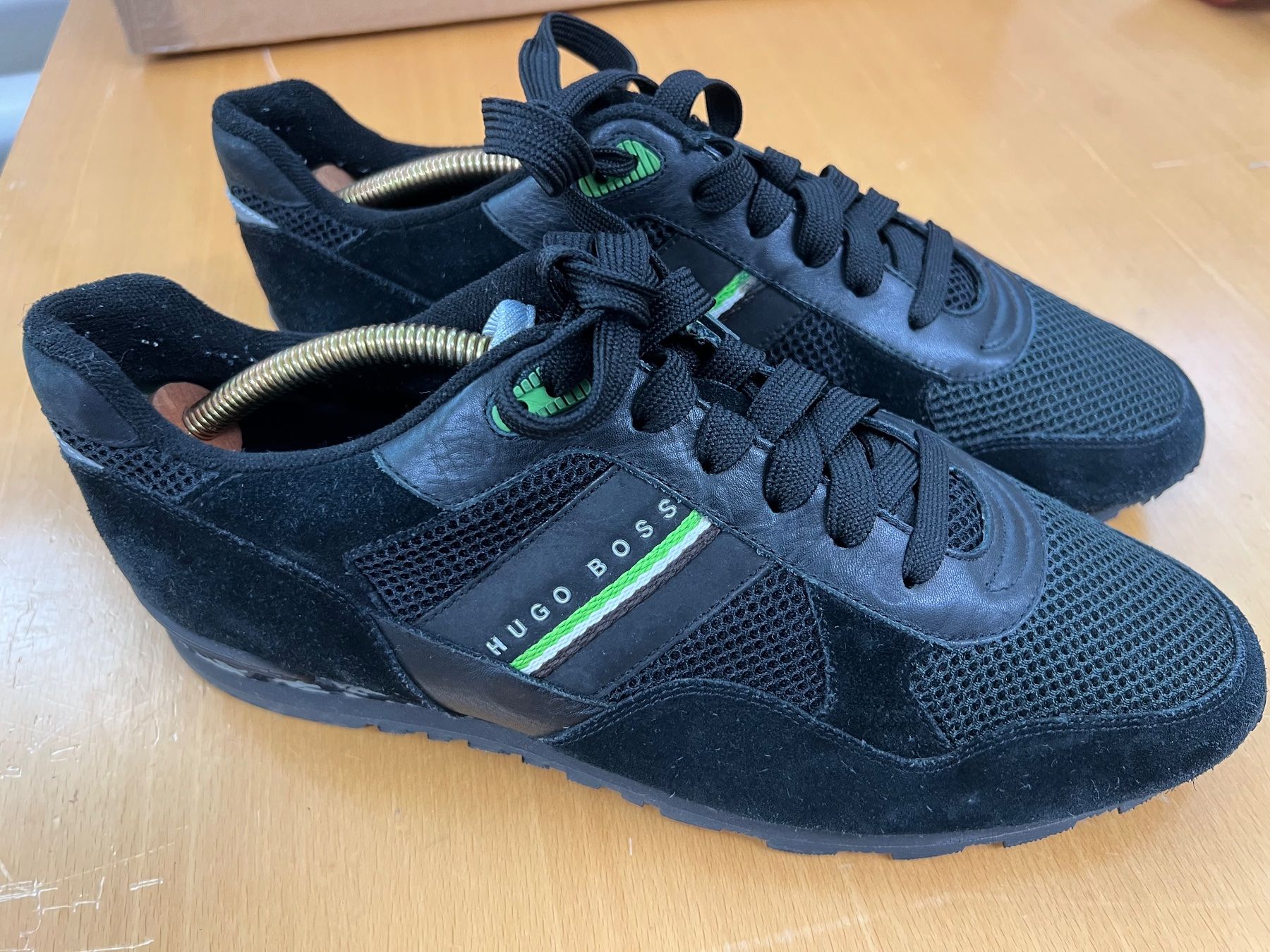 Hugo Boss Scarpe da uomo: BOSS Herren Sneaker Gr. 42 – Usato da Basel venduto da La.Bonne.affaire 1