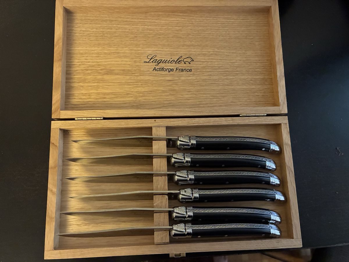 Laguiole Messer: Lot de couteaux Laguiole  – Neu (gemäss Beschreibung) aus Onex von nonoemi06