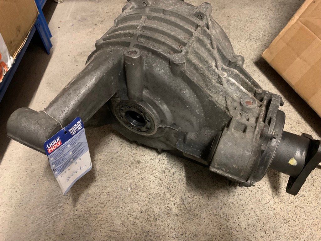 Cadillac Tutti pezzi di ricambio auto: Hinterachse Differential Cadillac CTS 2003 – 2004 – Usato da Stetten AG venduto da klappag