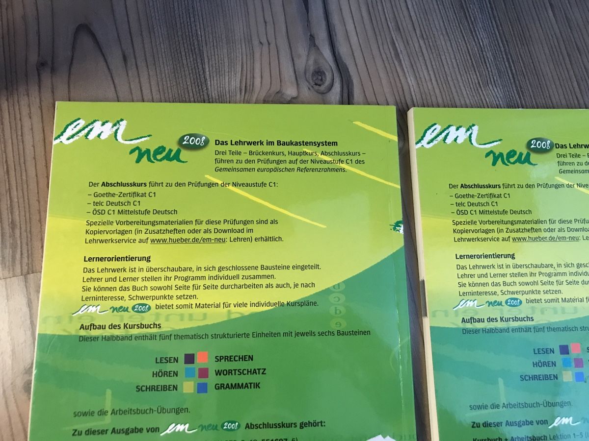 Libri: em neu 2008, 3 Bücher und 2 CDs dazu – Nuovo (secondo la descrizione) da Ennetbühl venduto da Anna.K. 1