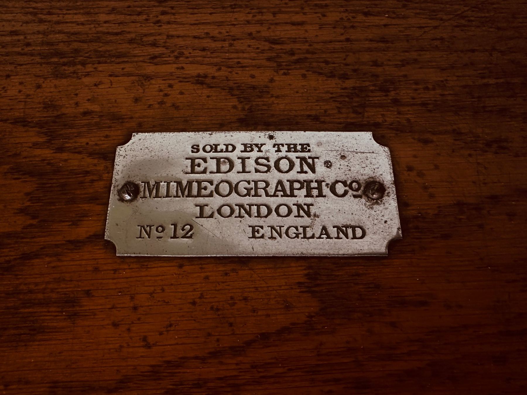 Tutti gli attrezzi: "EDISON" Mimeograph No12 "antik" – Difettoso da Dachsen venduto da ColdChisel 2
