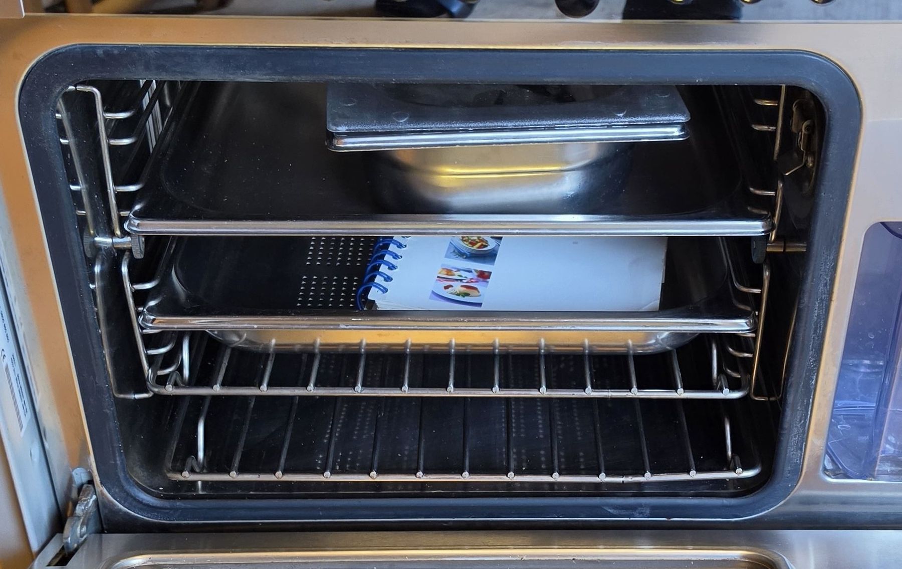 V-Zug Elettrodomestici da cucina: V-Zug Combi-Steam SL – Usato da Wahlendorf venduto da UrsM89 3