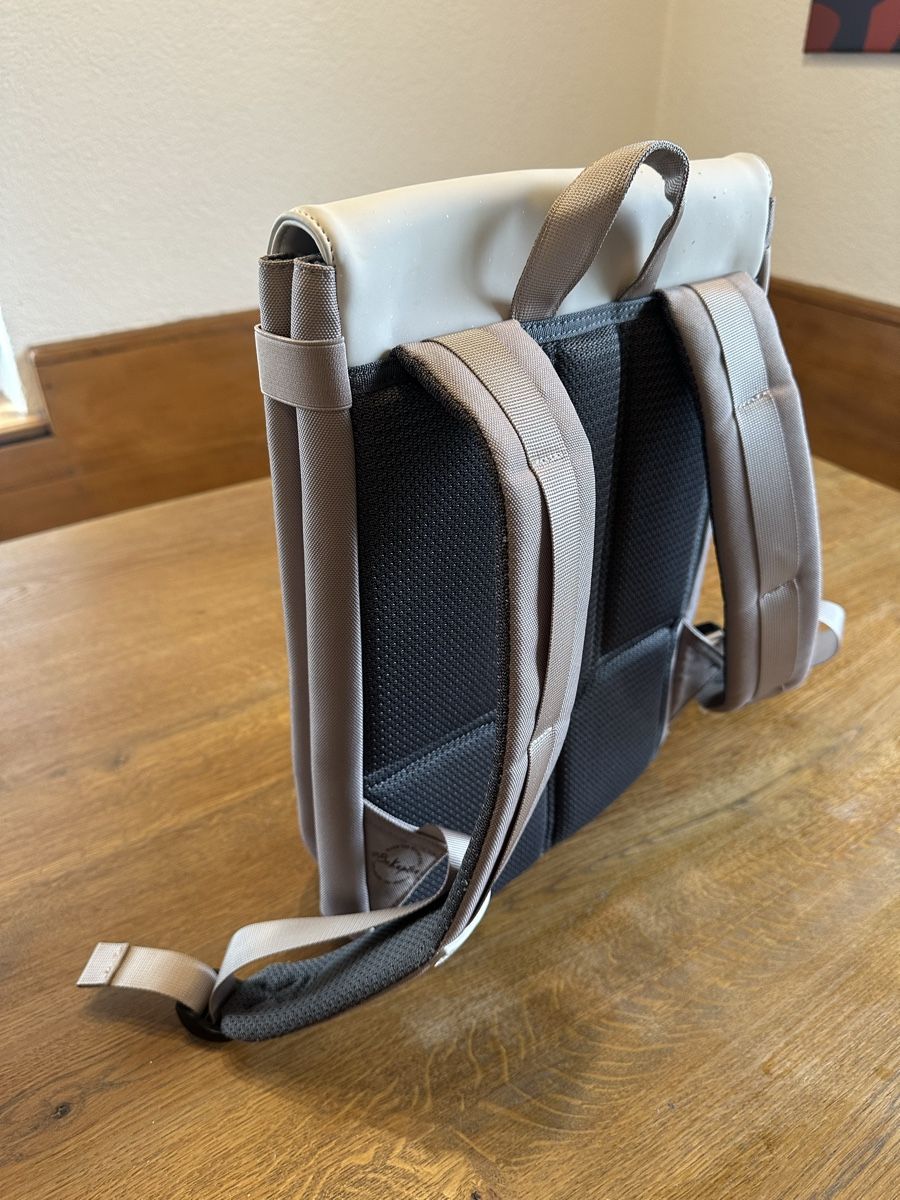 Kapten & Son Rucksäcke: Kapten and Son Rucksack – Gebraucht aus Leimiswil von pet_l6tl 1