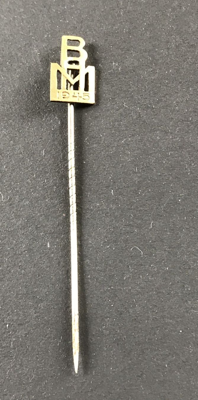Placchette & Badge: ANTIKE ANSTECKNADEL 1945 – Usato da Ostermundigen venduto da wini63