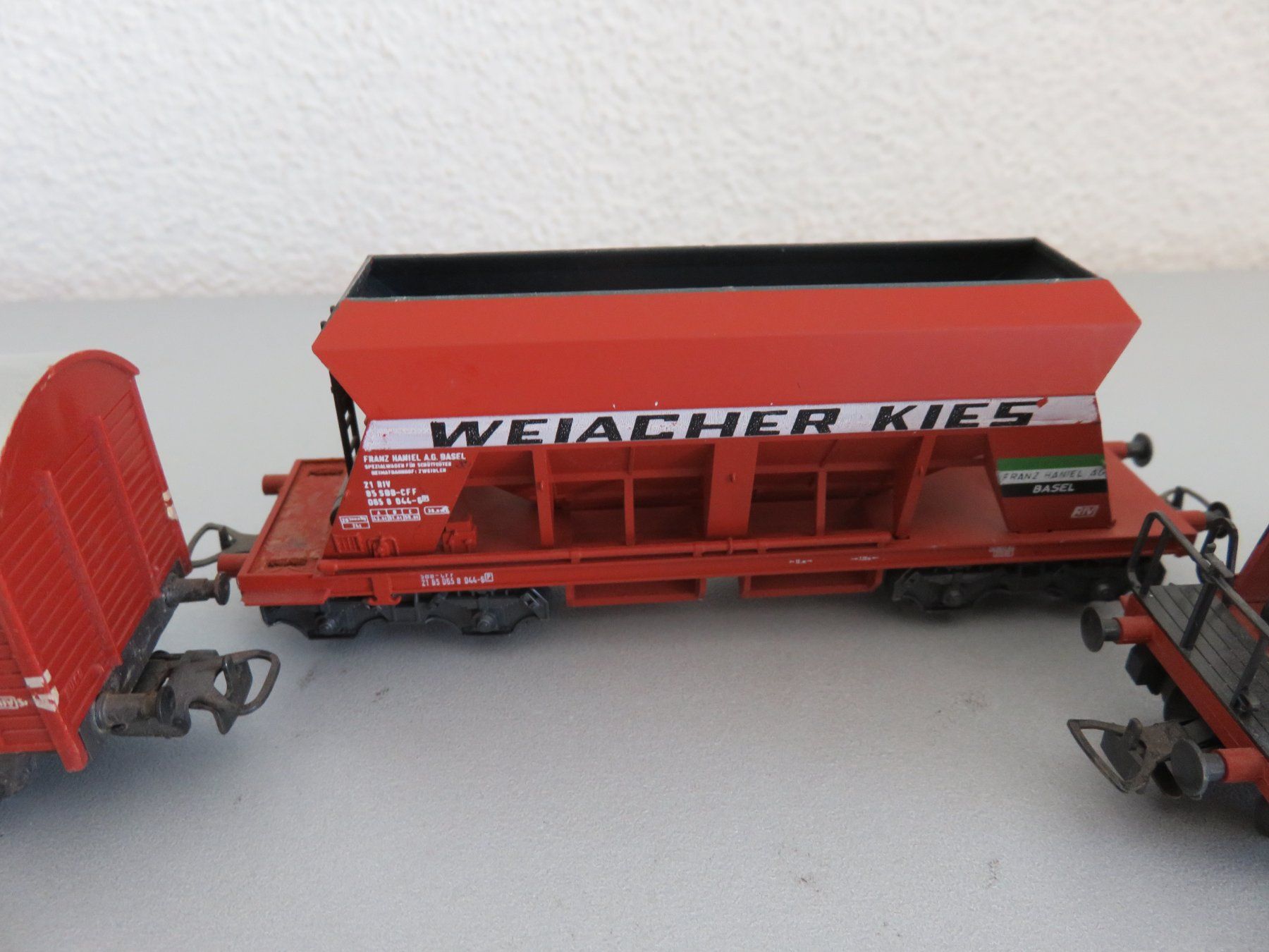 Modelleisenbahnen: 4 Modelleisenbahn Güterwagen – Gebraucht aus Lachen SZ von portofino01 2