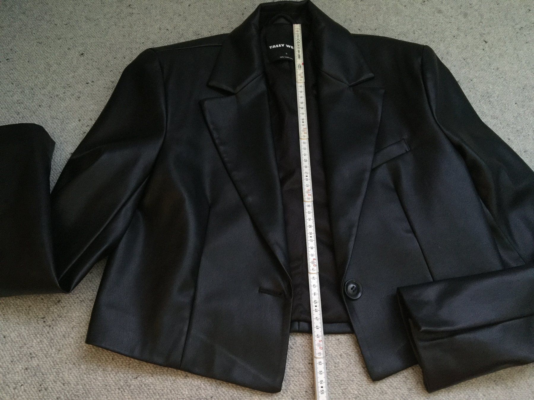 Giacche: DAMEN KUNSTLEDER JACKE – Nuovo (secondo la descrizione) da NEUENEGG venduto da Antikfrau 2