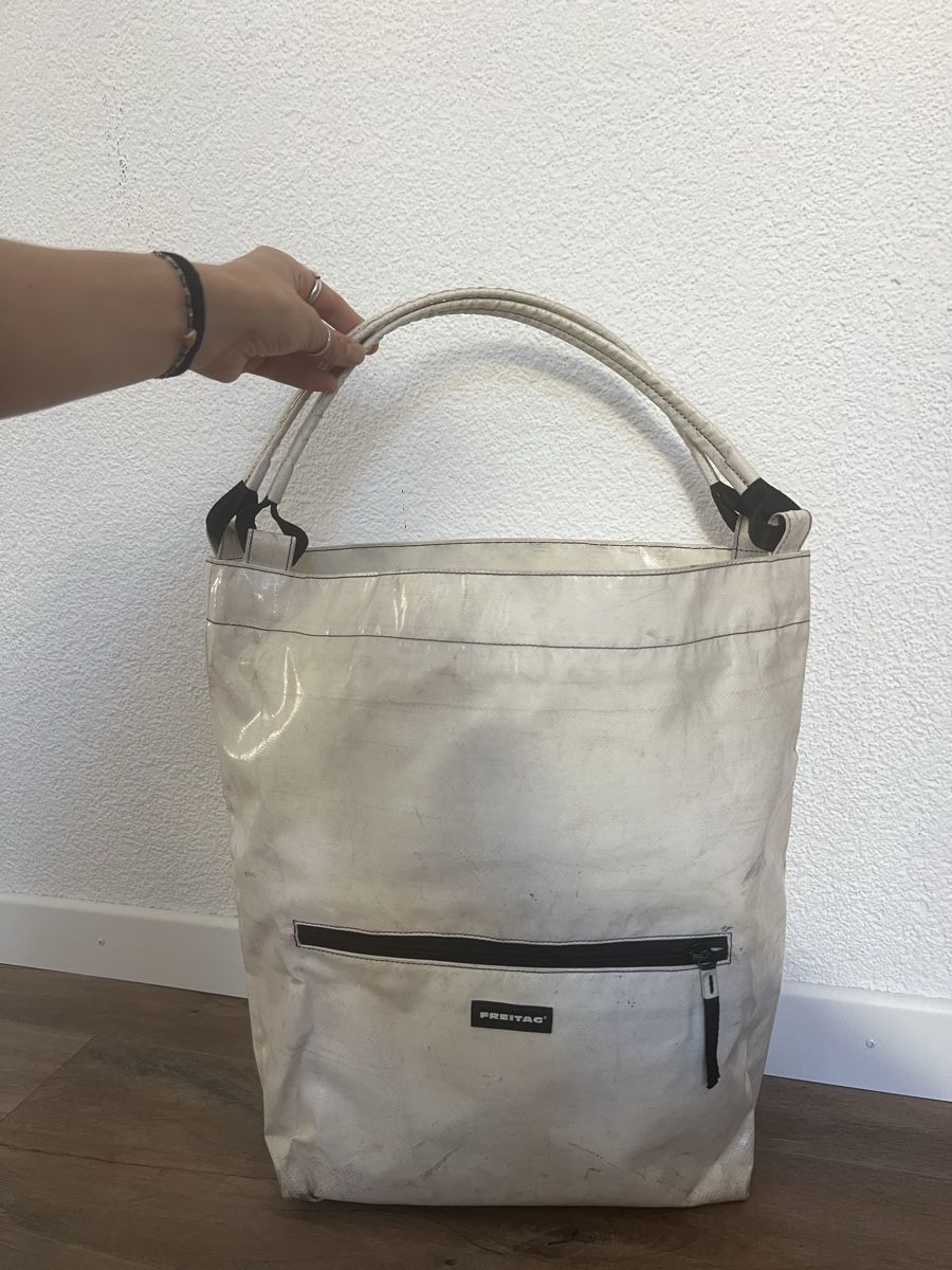 Freitag Sacs: weisse Freitagtasche – D'occasion à Bremgarten AG par Anna1999999