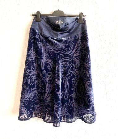 OGGI 38 Neu/NP55CHF Rock  Velours Samt