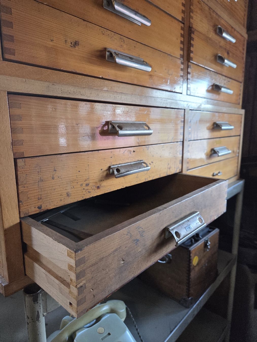 Armoires: Werkzeugschrank – D'occasion à Herisau par Strahlkraft 1