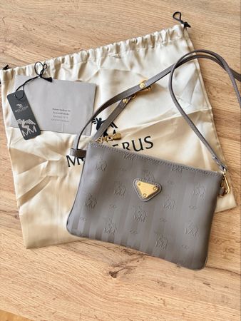 Mollerus Tamins in Fango mit Gold Hardware