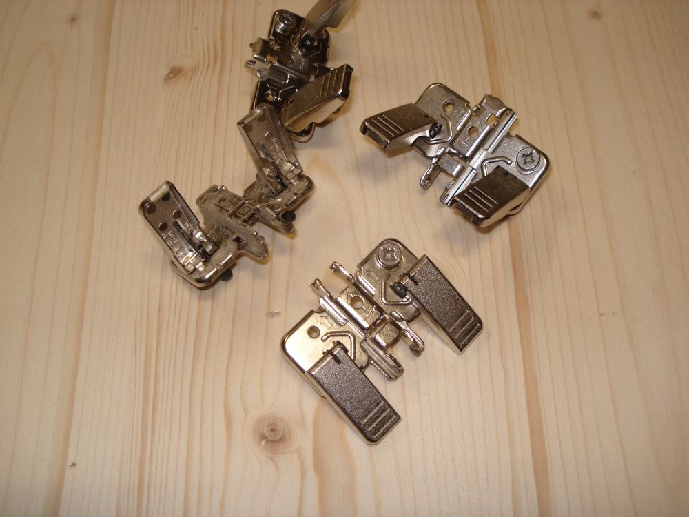 Eisenwaren: Embase en croix Inserta Clip top Blum – Neu und originalverpackt aus bossonnens von gurky