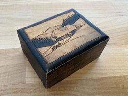 Holz Dose / Box mit Bauernhaus Motiv