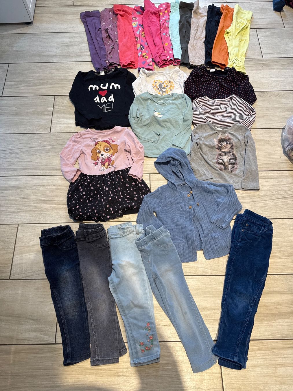 Lotti & Set di vestiti: Mädchen Kleiderpaket Herbst 92 – Usato da Gelterkinden venduto da Familienferien