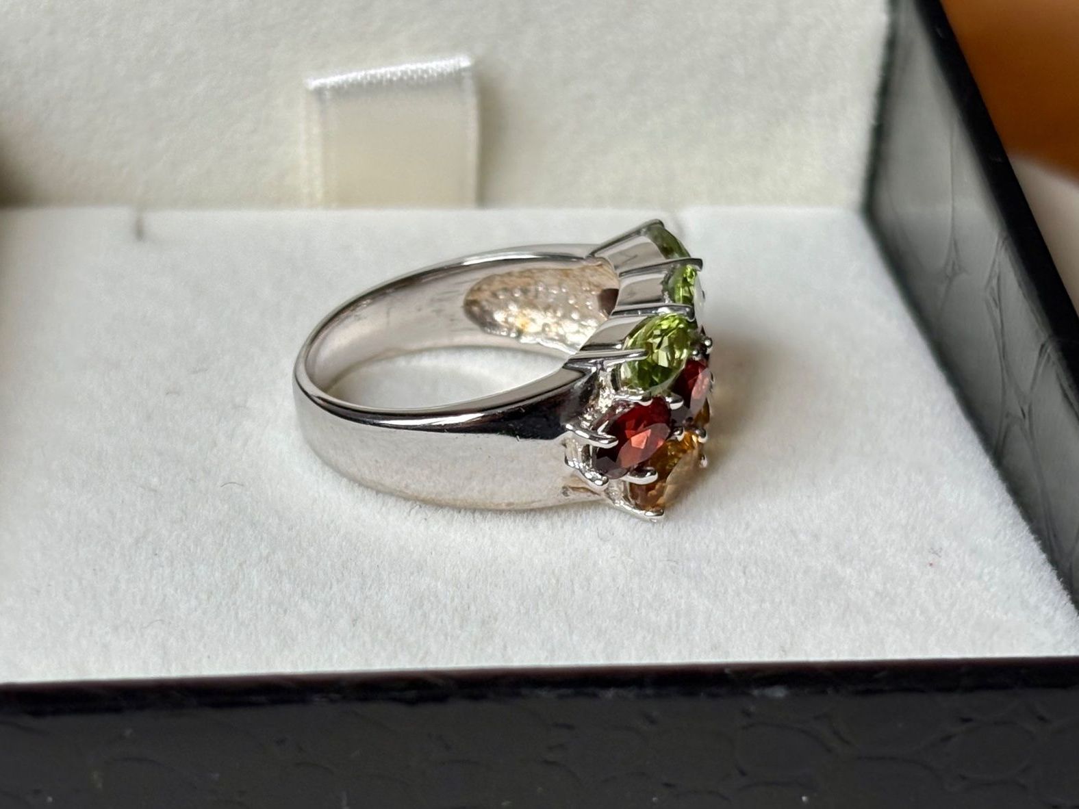 Anelli: Multi-Edelstein Ring, Peridot, Granat, Citrin, Gr. 56 – Nuovo (secondo la descrizione) da Brugg AG venduto da lau_9rvy 3