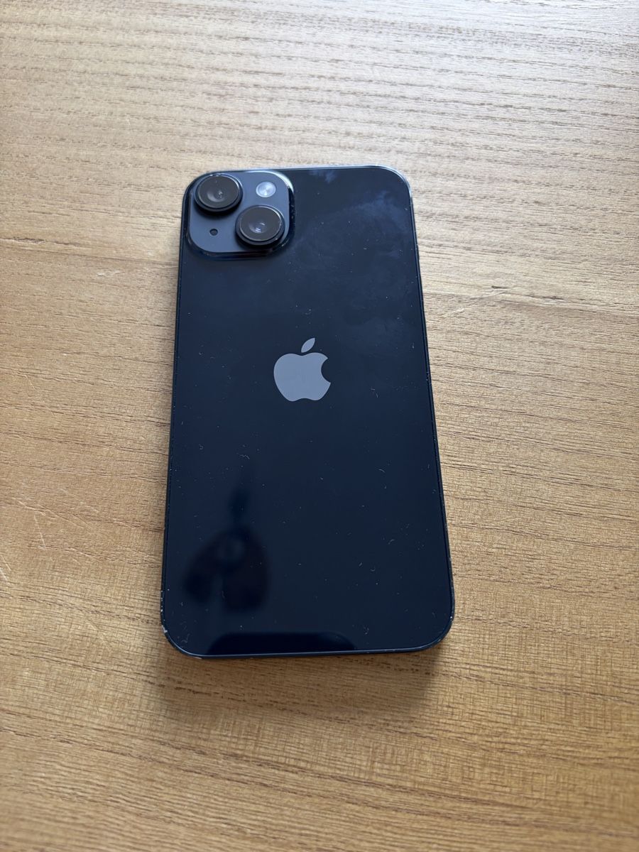 Apple Handys / Smartphones: Iphone 14 128GB Midnight – Defekt aus Beckenried von bagsi 1