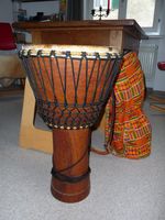 Afrikanisches Djembé, schweizer Finish