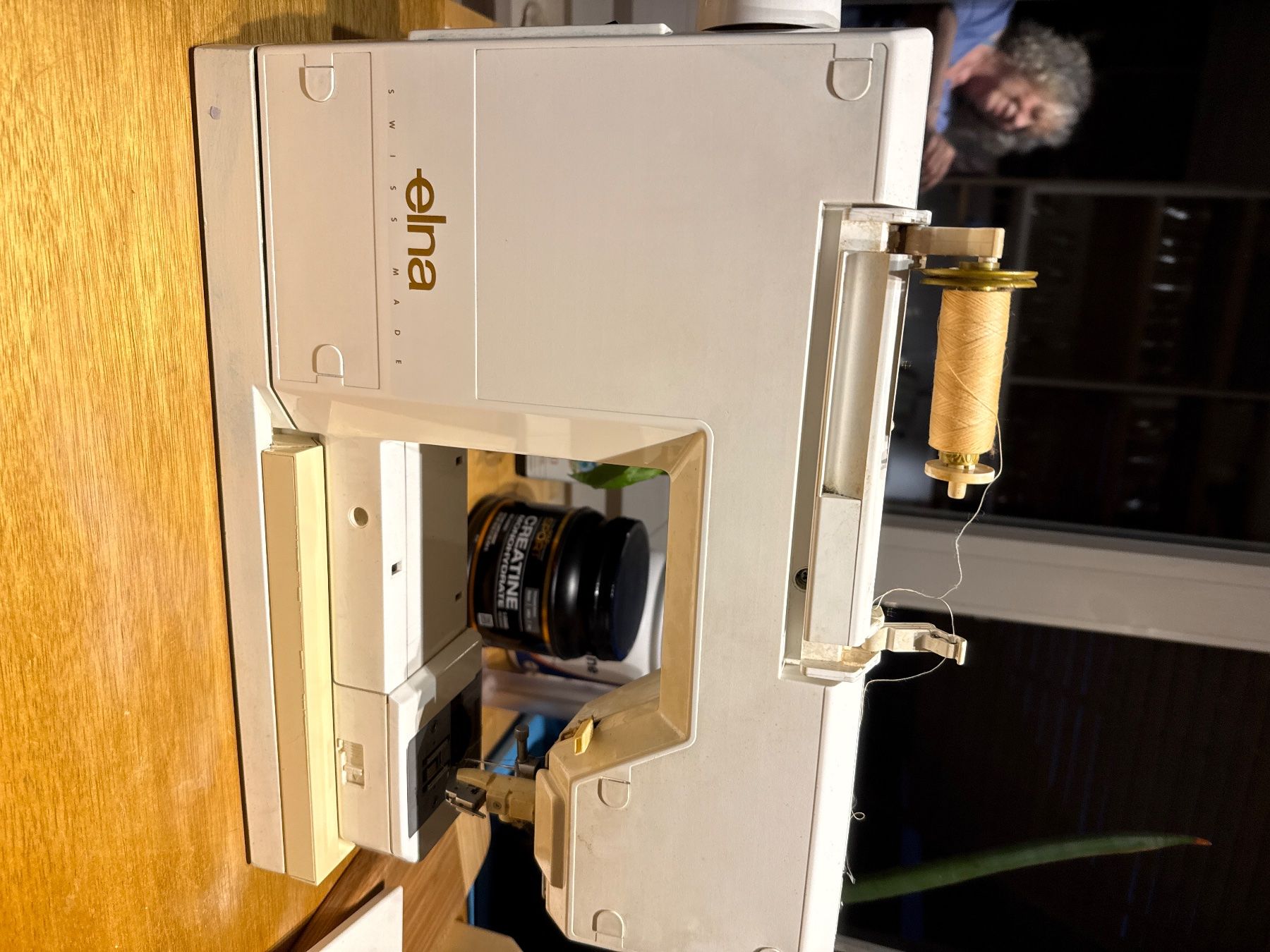 Elna Machines à coudre: Elna Diva sewing machine, white, good condition – D'occasion à Neirivue par naz_z28w 7