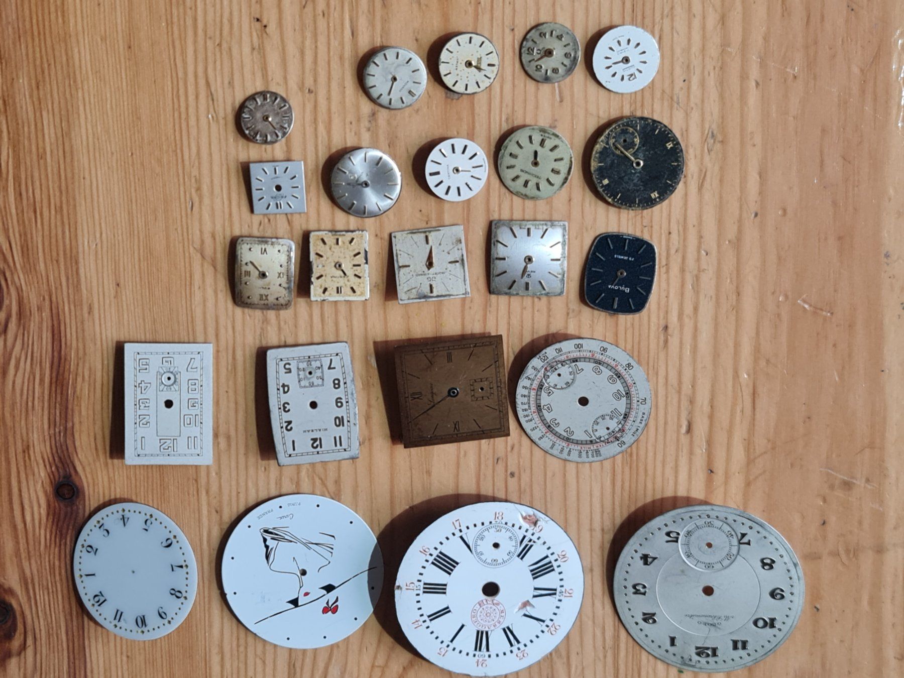 Orologi: Uhrenzifferblätter Lot – Usato da Winterthur venduto da Hai6