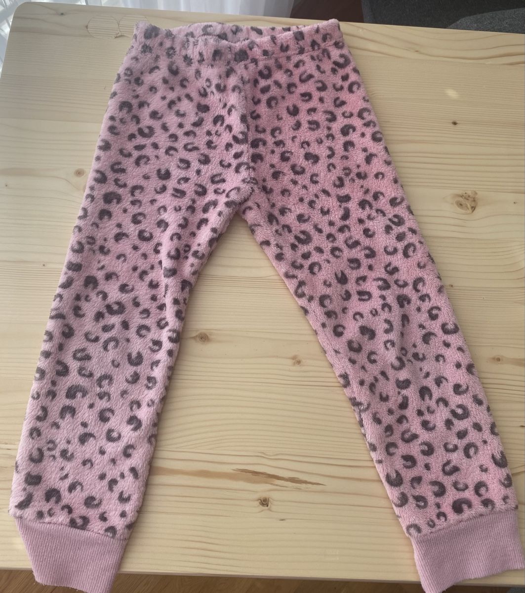 Lotti & Set di vestiti: Kleiderpaket Gr. 98/104 – Usato da WEINFELDEN venduto da marygloss 2