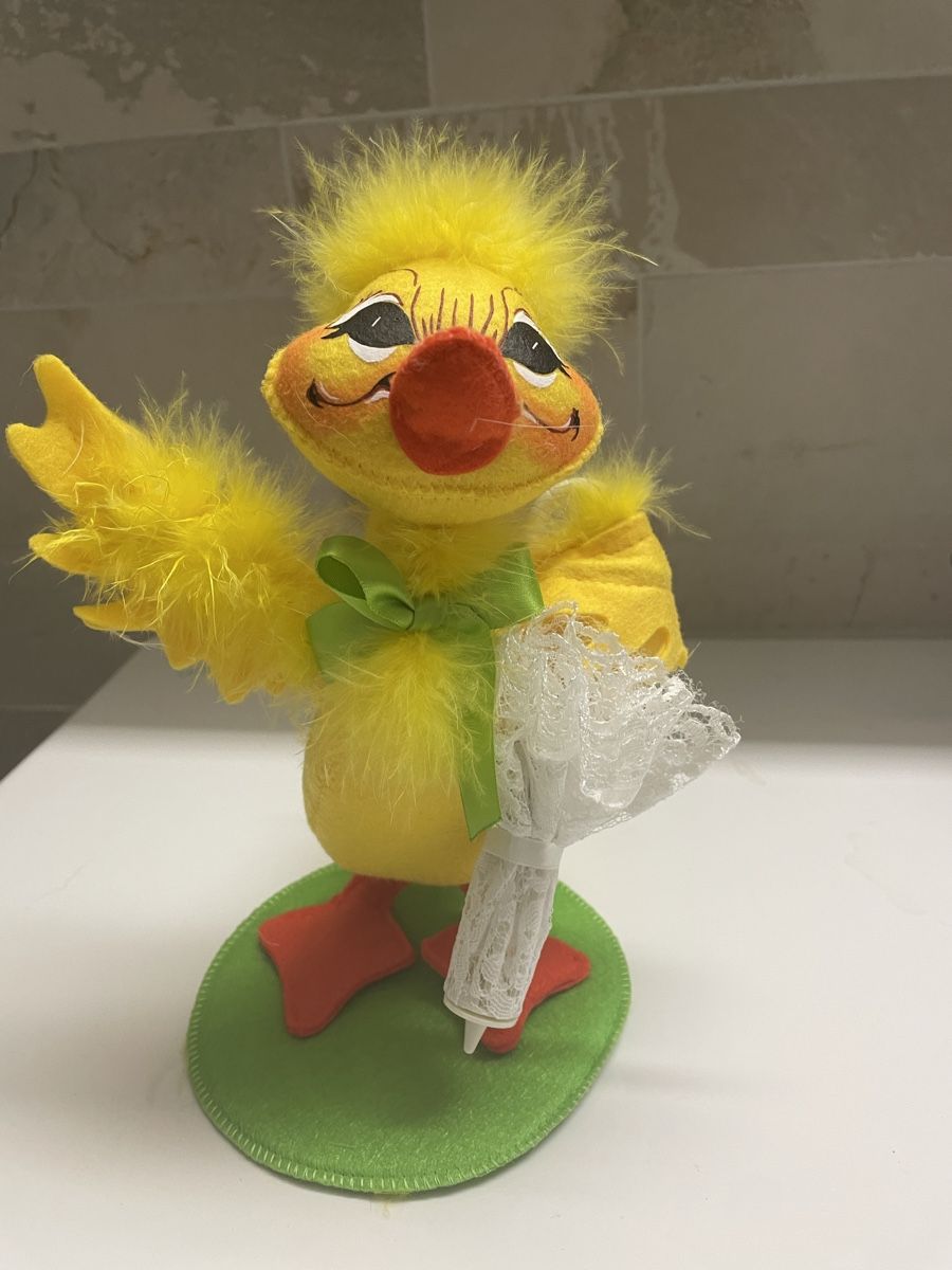 Statuette: Cute Annalee Yellow Easter Duck Figurine Decoration – Nuovo (secondo la descrizione) da Buttikon SZ venduto da trzurigo