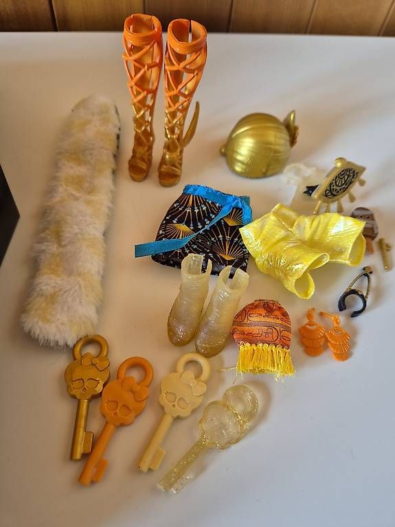 Puppen: Monster High Cleo Puppe – Gebraucht aus Uttigen von Aenneli33 2