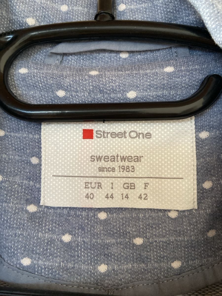 Giacche: Jacke Damen Grösse 40 – Usato da Unterentfelden venduto da Lavach 1