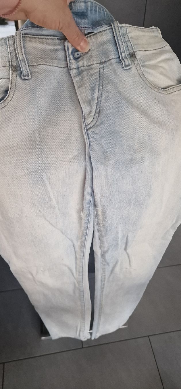 Jeans: Jeanshosen - 3 Stuck – Usato da Oberweningen venduto da LT8165 4