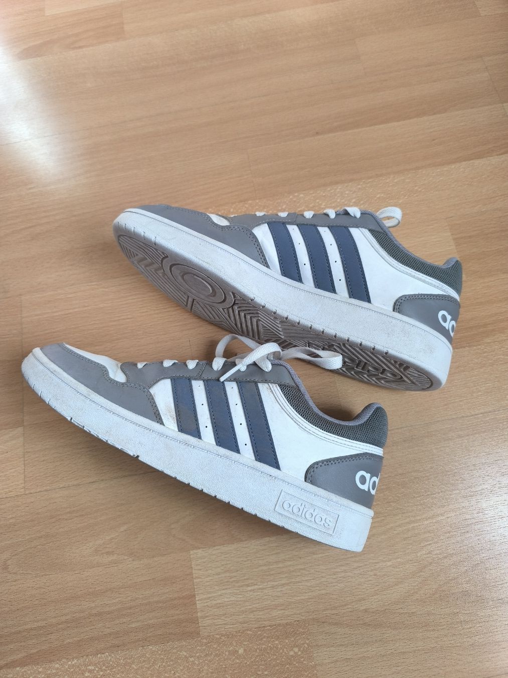 Adidas Scarpe da uomo: Adidas Sneaker Grösse 43 1/3 – Usato da Oberdiessbach venduto da Zwerg82 1
