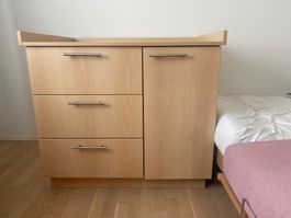 Wickelkommode / Wickeltisch