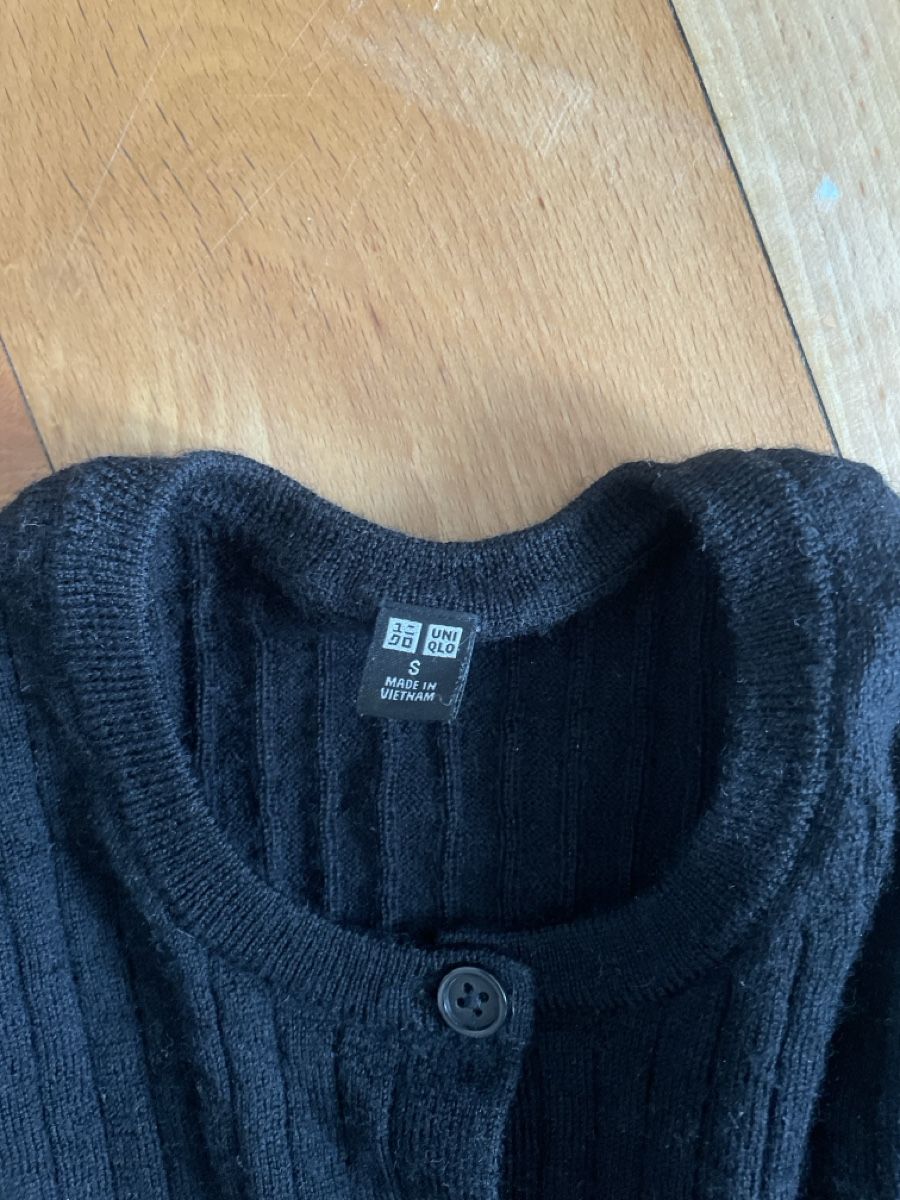 Uniqlo Giacche: Uniqlo cardigan – Usato da Zürich venduto da sul_7y7y 1