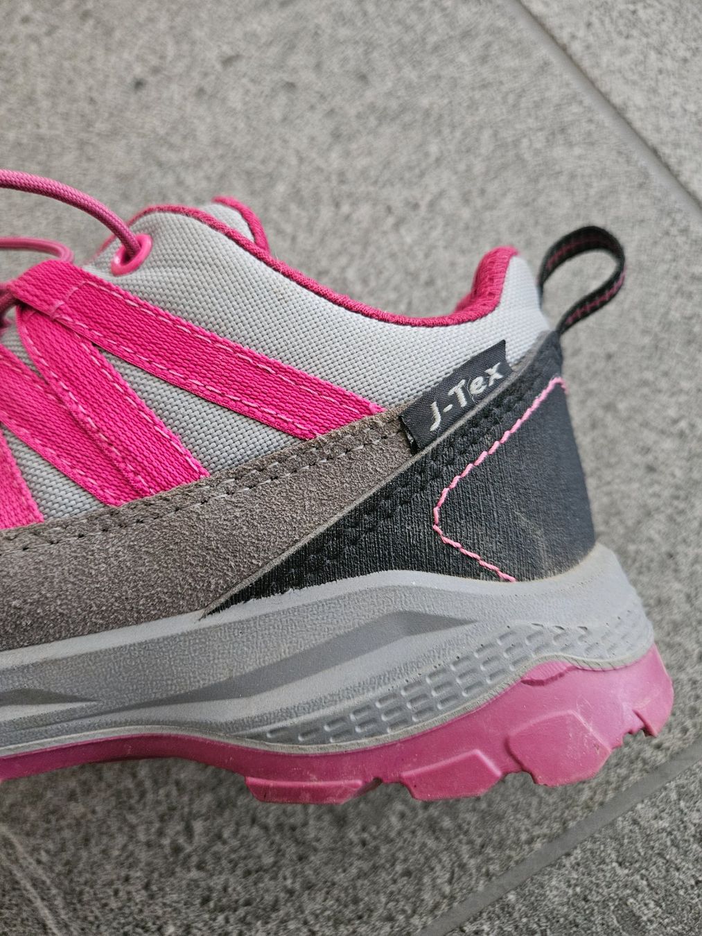 Landrover Chaussures garçon: Kinderwanderschuhe Grösse 34 rosa-grau – D'occasion à Häfelfingen par Selivia 4