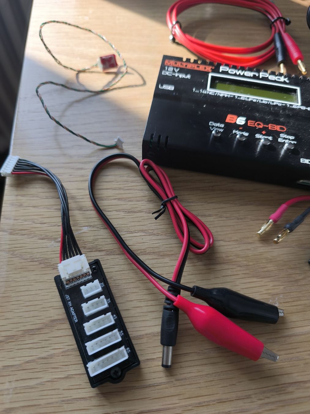 RC Modellbau: Multiplex Power Peak B6 EQ-BID RC Charger Set – Gebraucht aus Neuchâtel von Carlosfmunoz 2