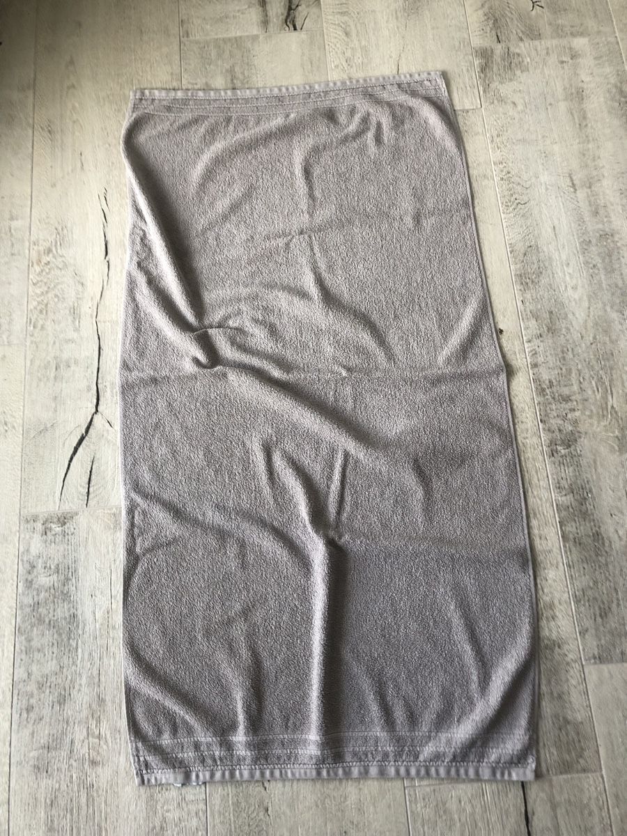 Teli da bagno: Duschtuch beige, 70x133cm – Usato da Bachenbülach venduto da danielaa0102 2
