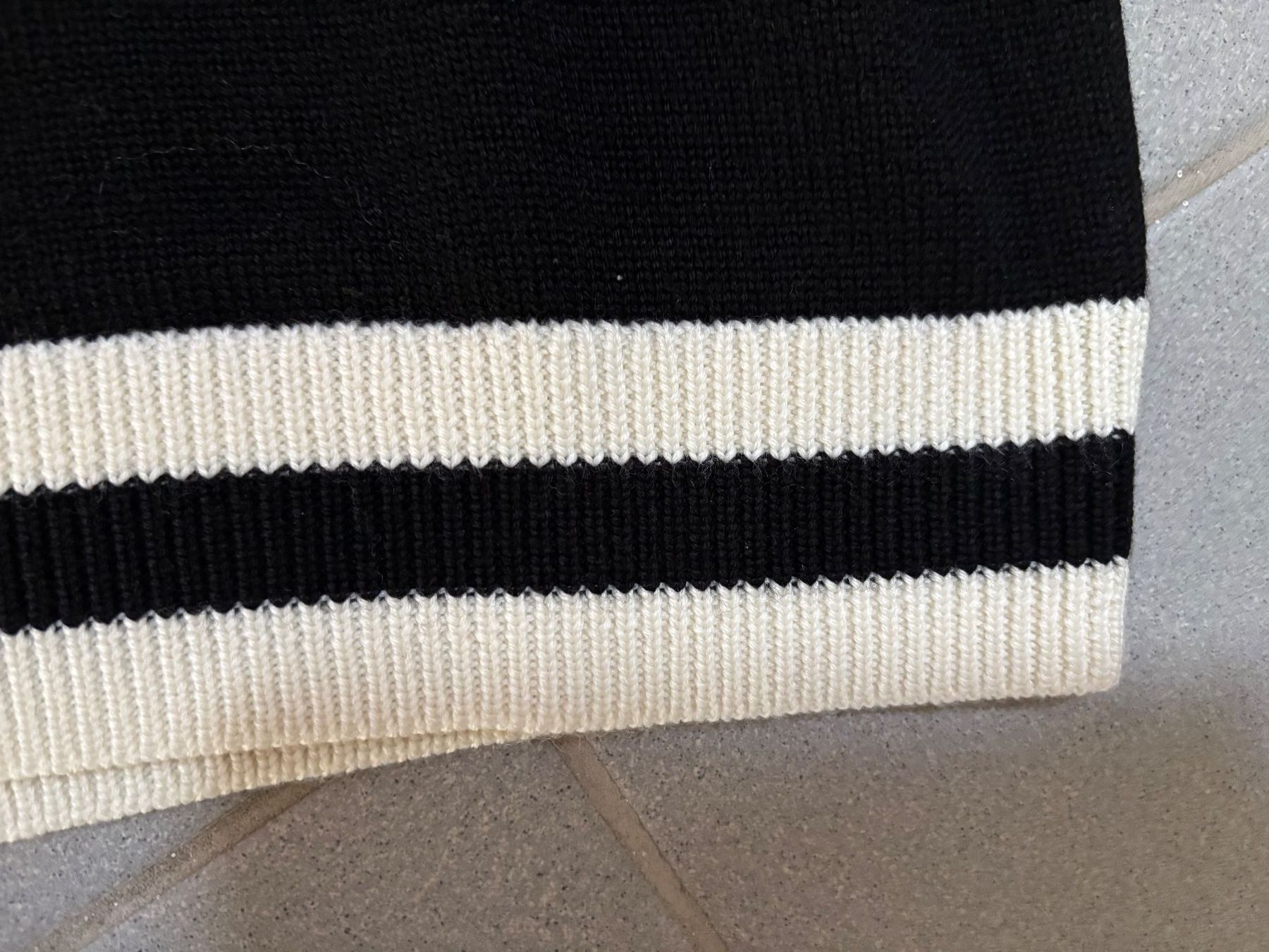 Claudie Pierlot Maglioni & Felpe: Wollpullover Claudie Pierlot Gr. 3 – Usato da Wangen ZH venduto da Mahmood11 7