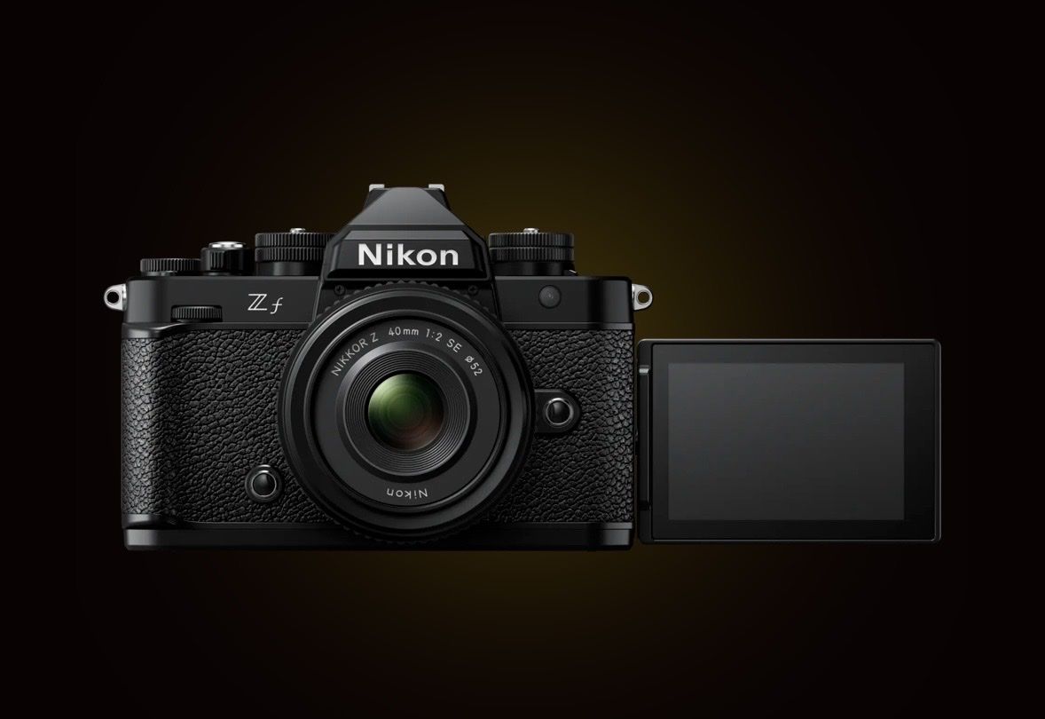 Nikon Fotocamera: Nikon Zf, spiegellose Vollformat-Kamera – Usato da Binningen venduto da Habi1961