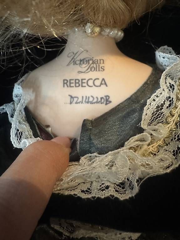 Bambole: Porzellanpuppe Rebecca – Usato da Weiach venduto da cor_2sss 2