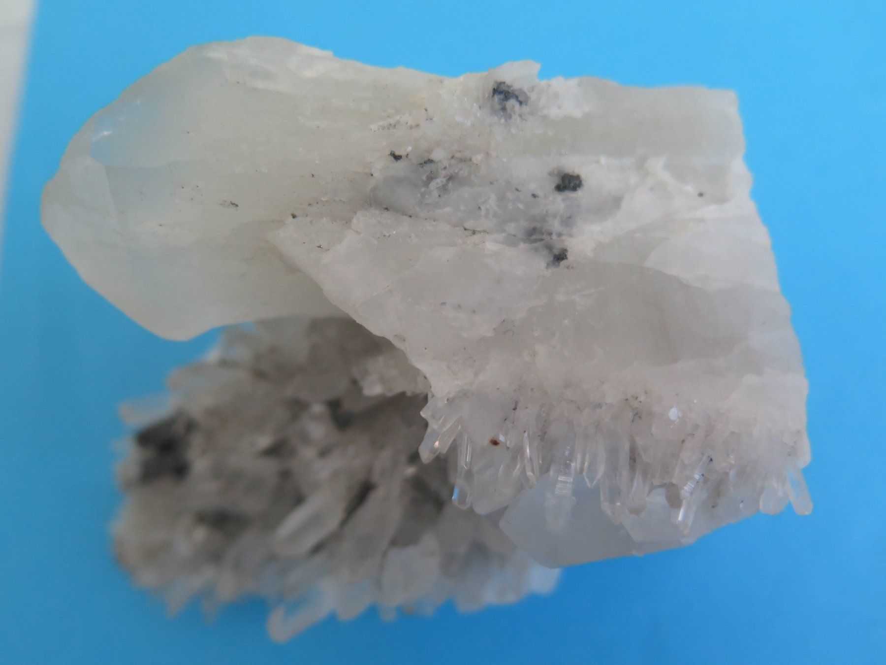 Minerali & Pietre curative: Quarz mit Hübnerit 463 gr. von Peru – Usato da Schaffhausen venduto da Yamakana51L8736OQ8 1