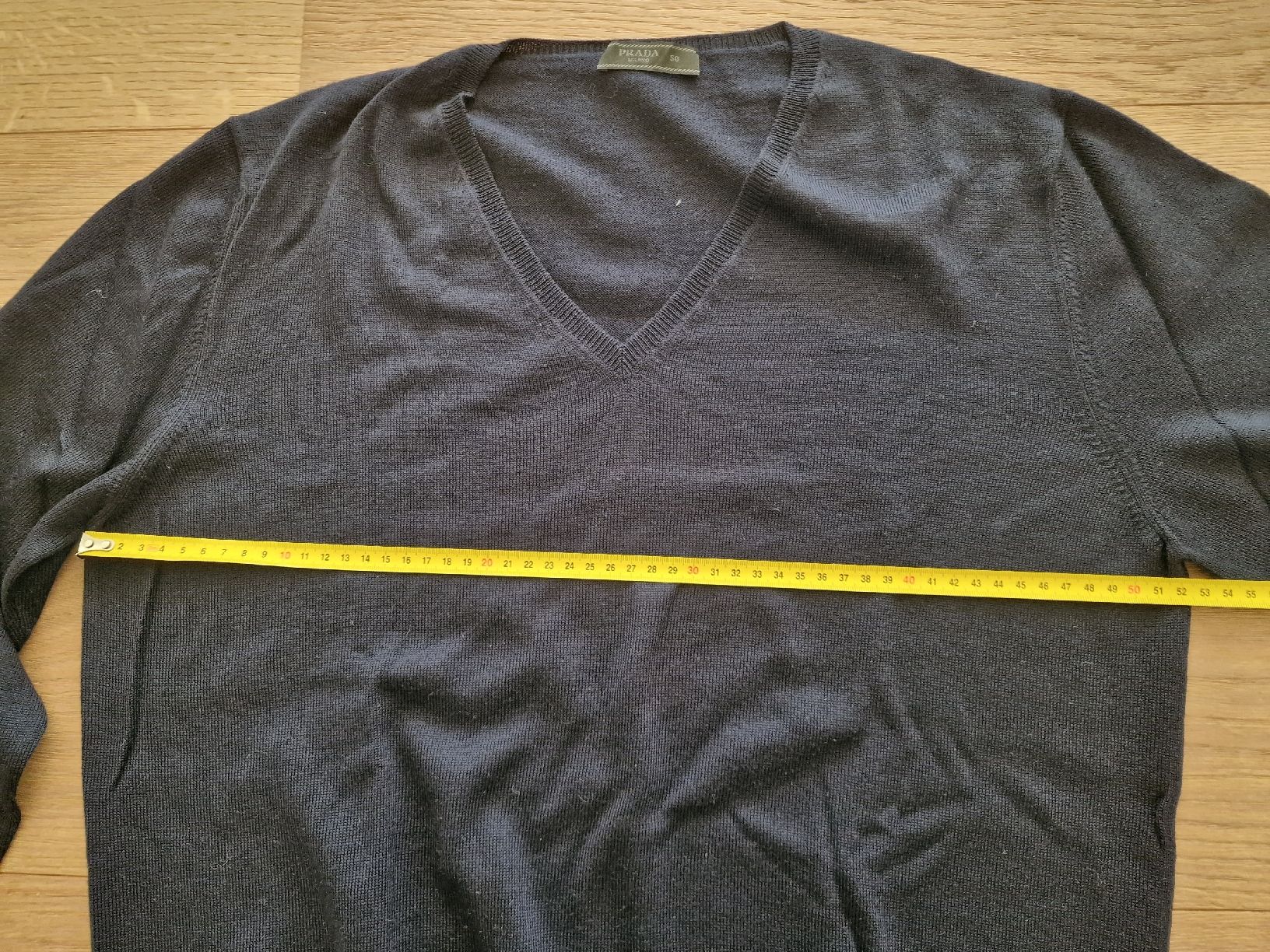 Prada Pulls & Sweat-shirts: PRADA Pullover V-Ausschnitt dunkelblau Grösse 50 – D'occasion à Allenwinden par Babo2 2