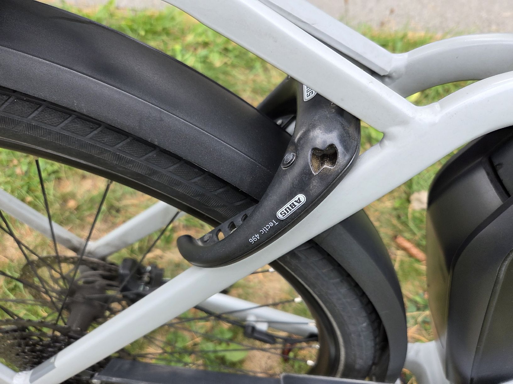 Cube Velos: Cube Town E-Bike Damen Rahmen S – Gebraucht aus Chur von Sandygr 1