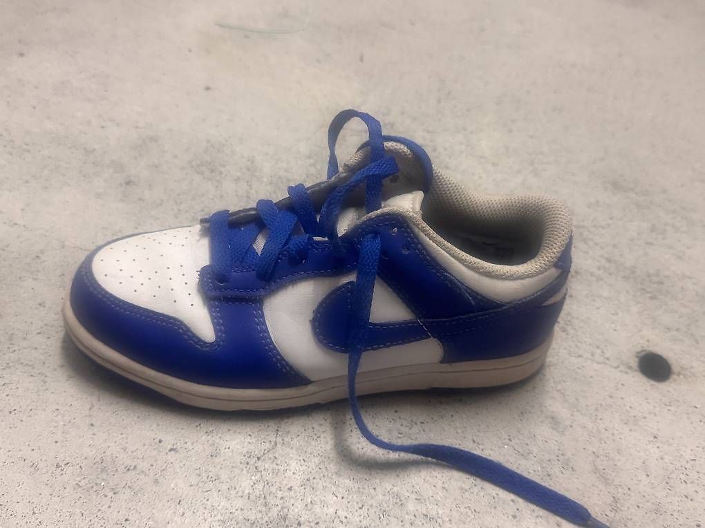 Scarpe per ragazzi: Kinder Schuhe/Kleider  – Usato da rotkreuz venduto da laura8814 2