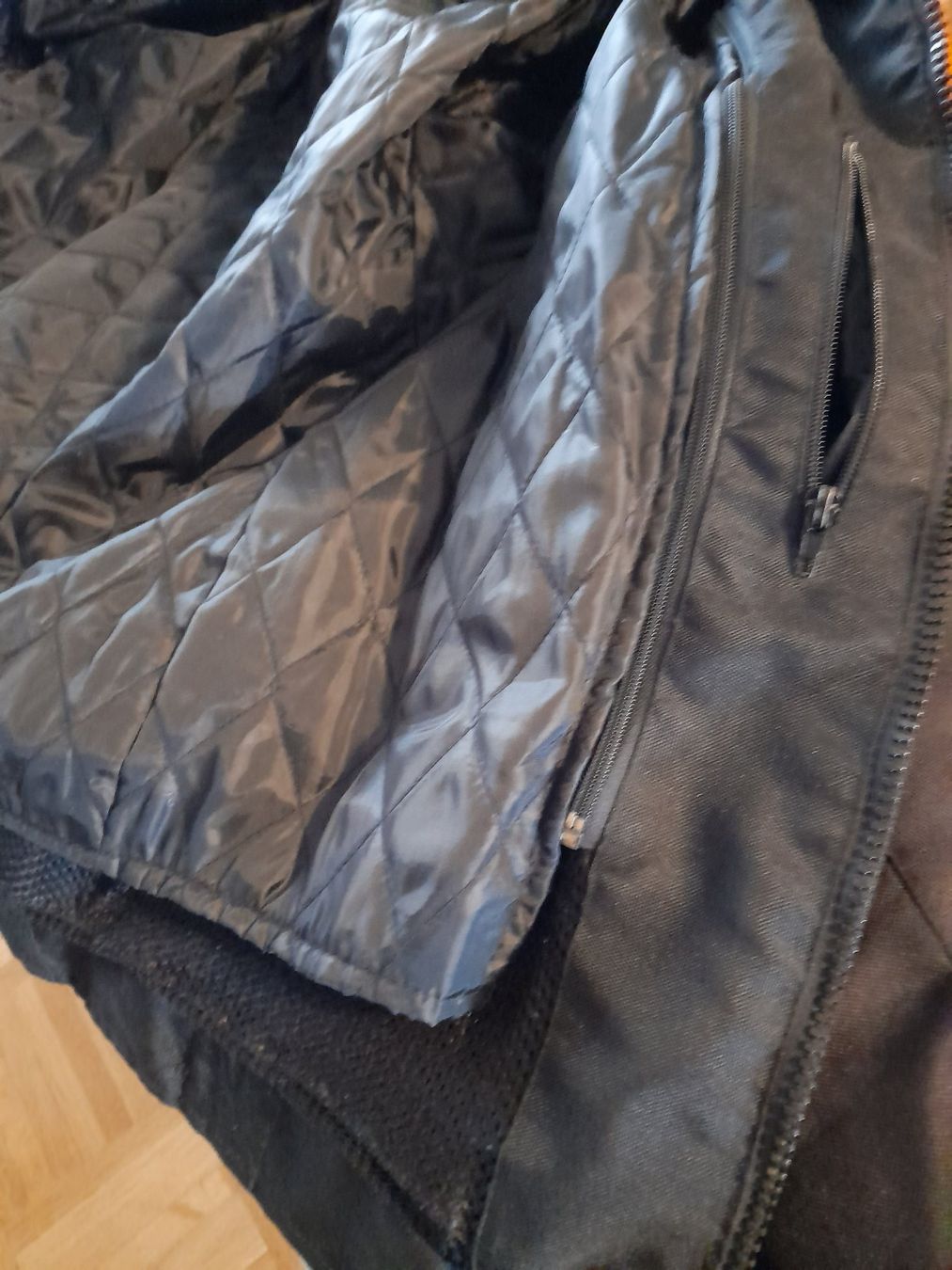 Giacche: Motorradjacke – Usato da Mühleberg venduto da atelierjoss 2