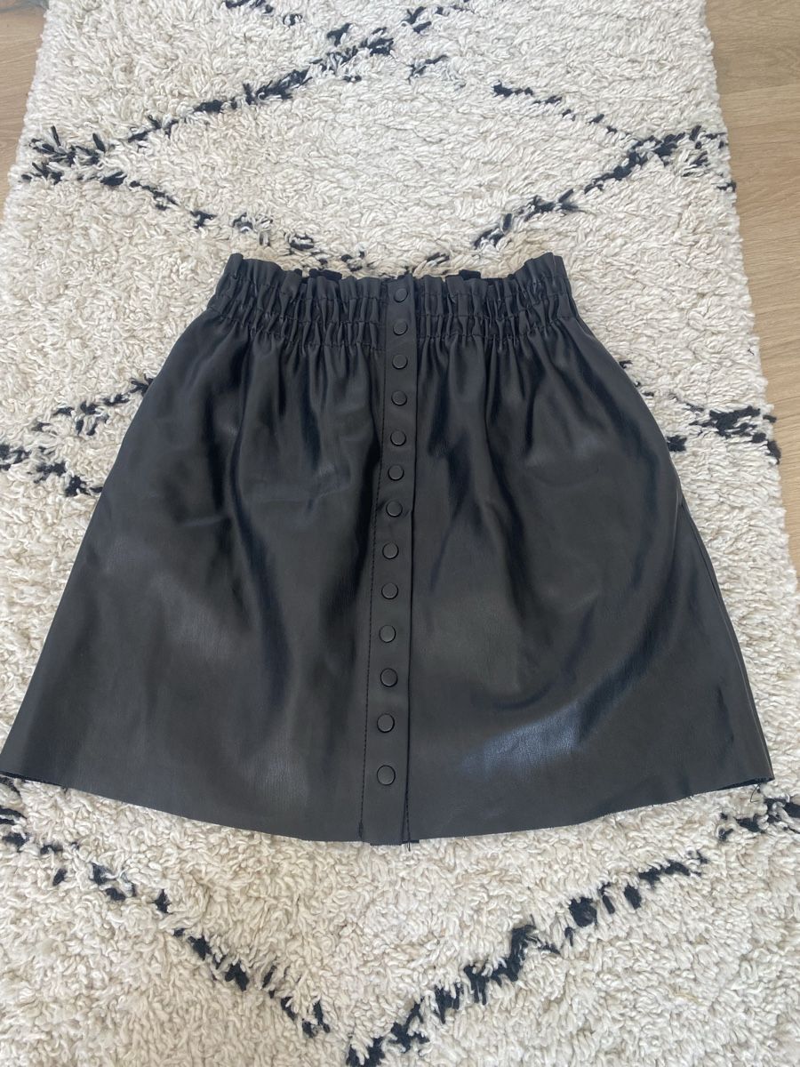 Zara Röcke: Schicker Lederrock Rock Zara Gr. S NEU – Neu (gemäss Beschreibung) aus Buchs ZH von hipsternut
