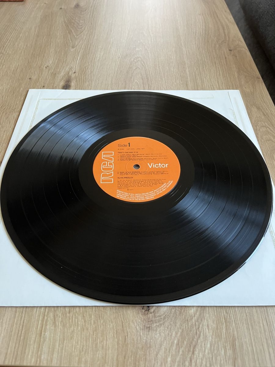 Schallplatten: Original Elvis Schallplatte - That's the Way It Is – Gebraucht aus Münchenstein von mbc_sbc8 2