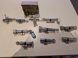 Diverse Zylinder-Schliesszylinder, viele Schlüssel, Top!