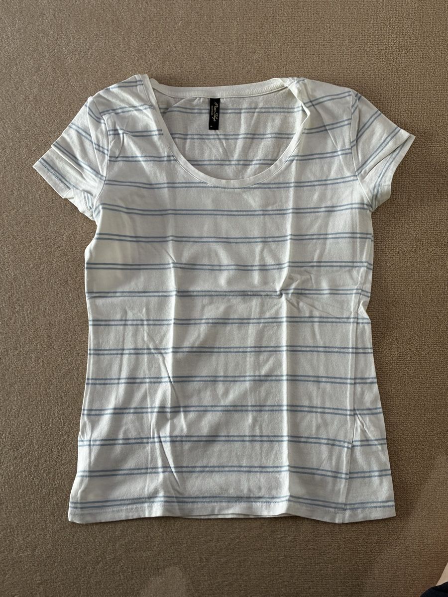 T-shirt: T-Shirt gestreift Weiss Blau  – Nuovo (secondo la descrizione) da Schaan venduto da RicX-10